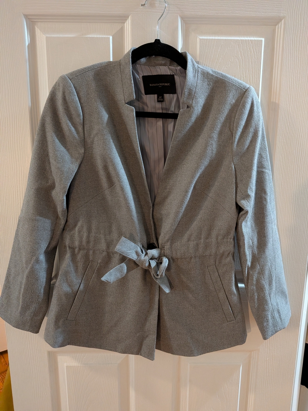Banana Republic Gray Tie-Waist Open Blazer Jacket